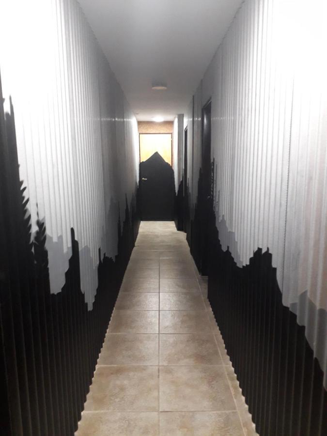 Moving Hostel Travel Bar ซานคาร์ลอส เด บาริโลเช ภายนอก รูปภาพ