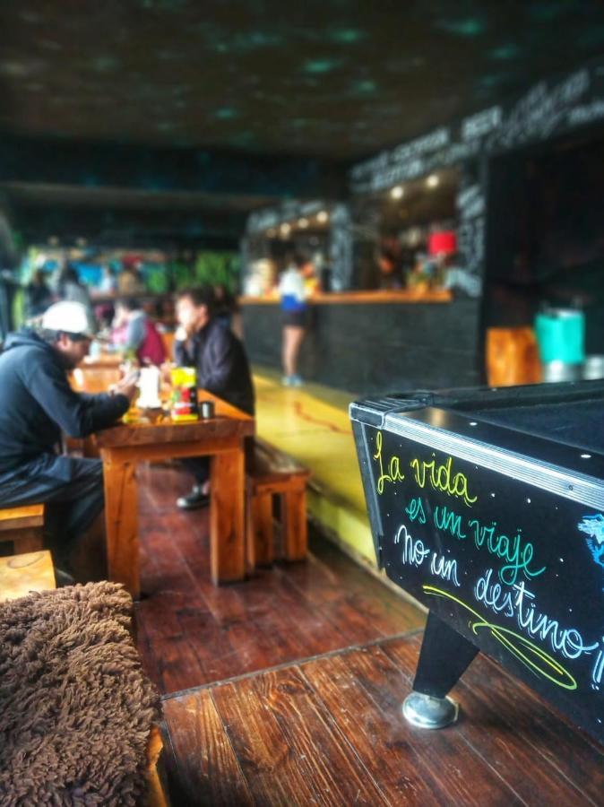 Moving Hostel Travel Bar ซานคาร์ลอส เด บาริโลเช ภายนอก รูปภาพ