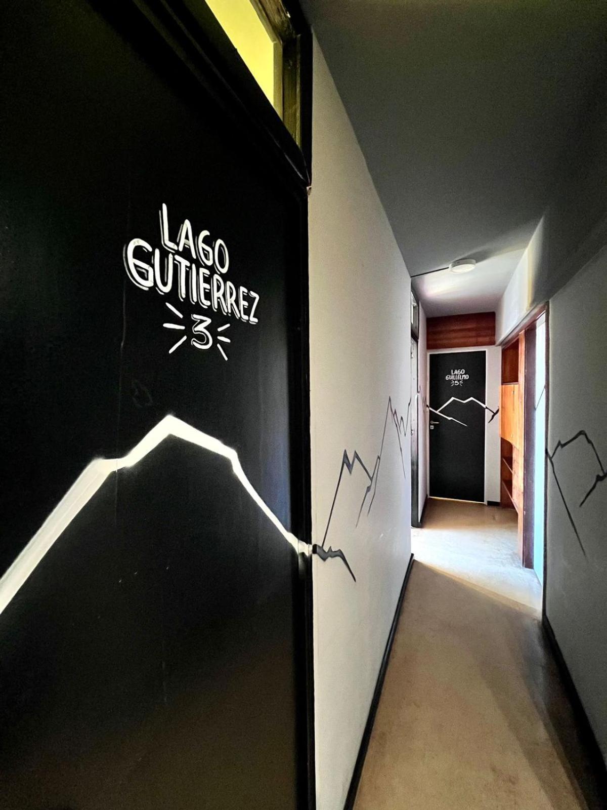 Moving Hostel Travel Bar ซานคาร์ลอส เด บาริโลเช ภายนอก รูปภาพ