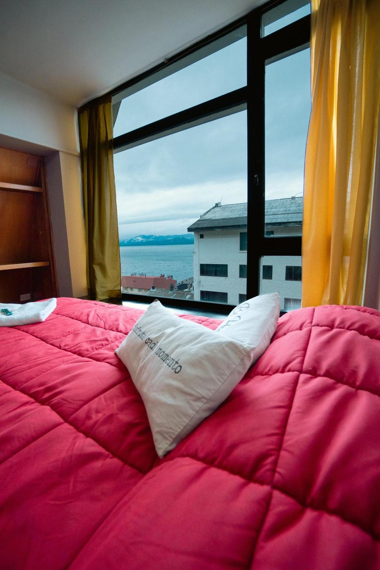 Moving Hostel Travel Bar ซานคาร์ลอส เด บาริโลเช ภายนอก รูปภาพ
