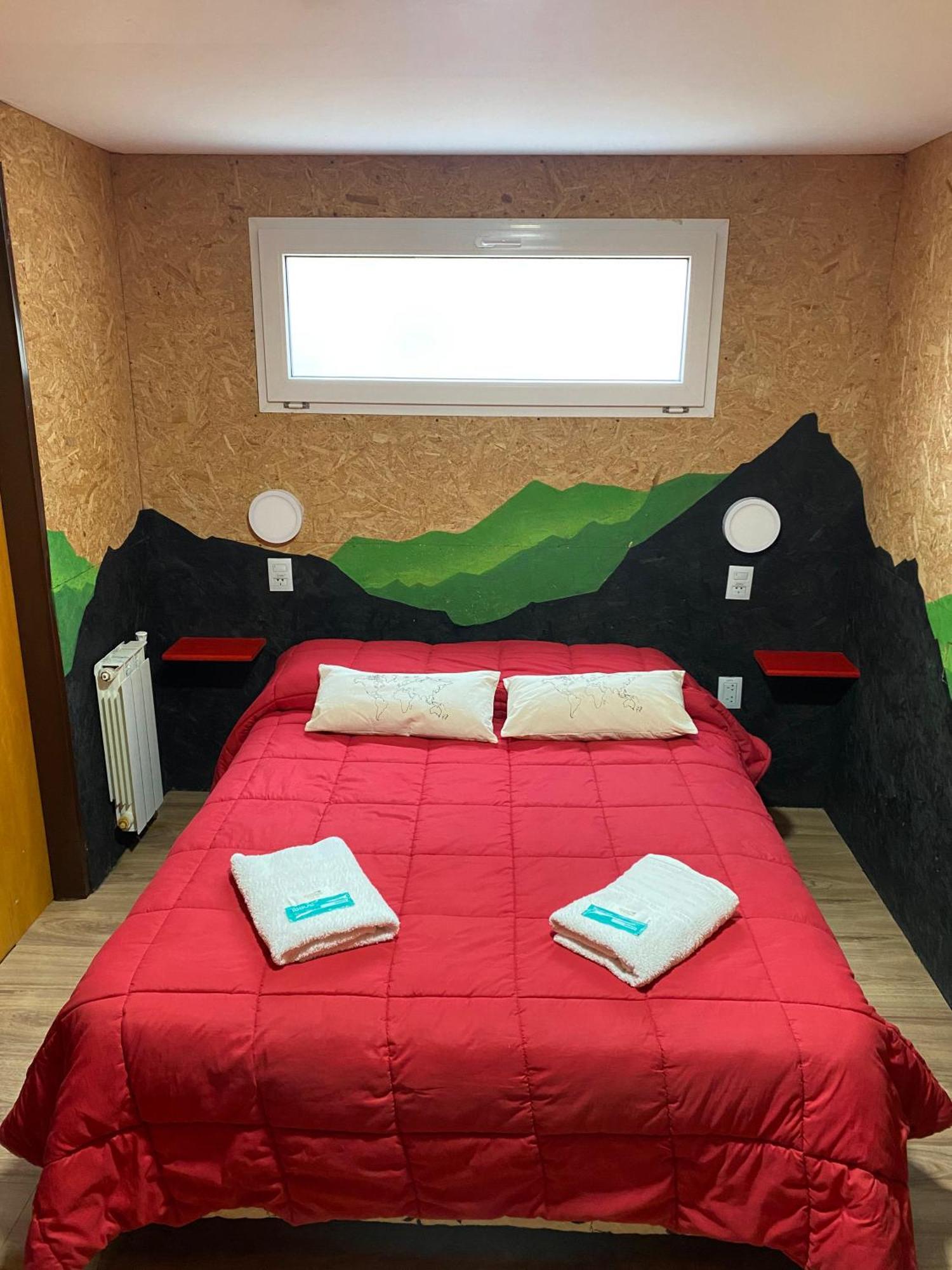Moving Hostel Travel Bar ซานคาร์ลอส เด บาริโลเช ภายนอก รูปภาพ