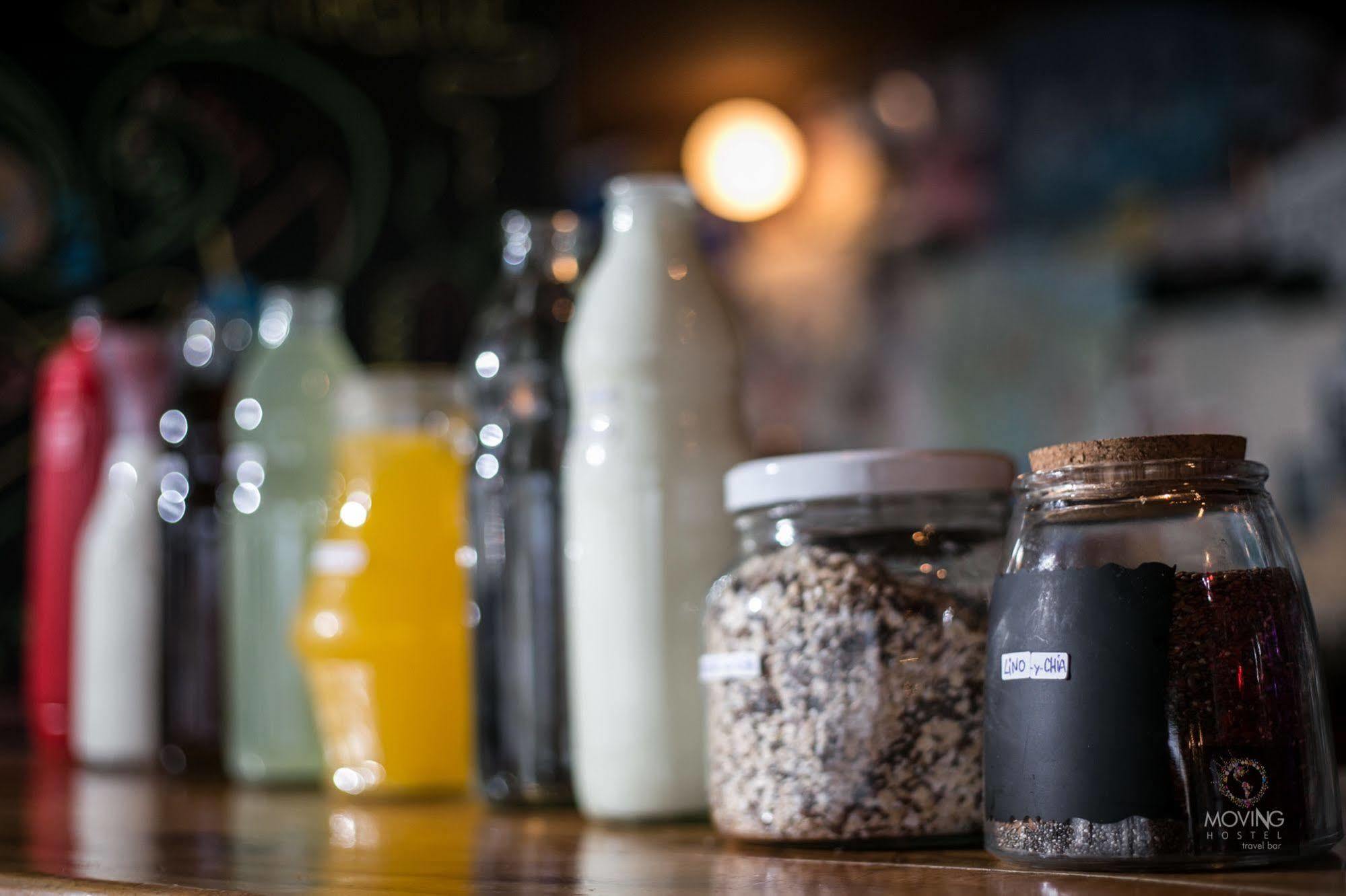 Moving Hostel Travel Bar ซานคาร์ลอส เด บาริโลเช ภายนอก รูปภาพ