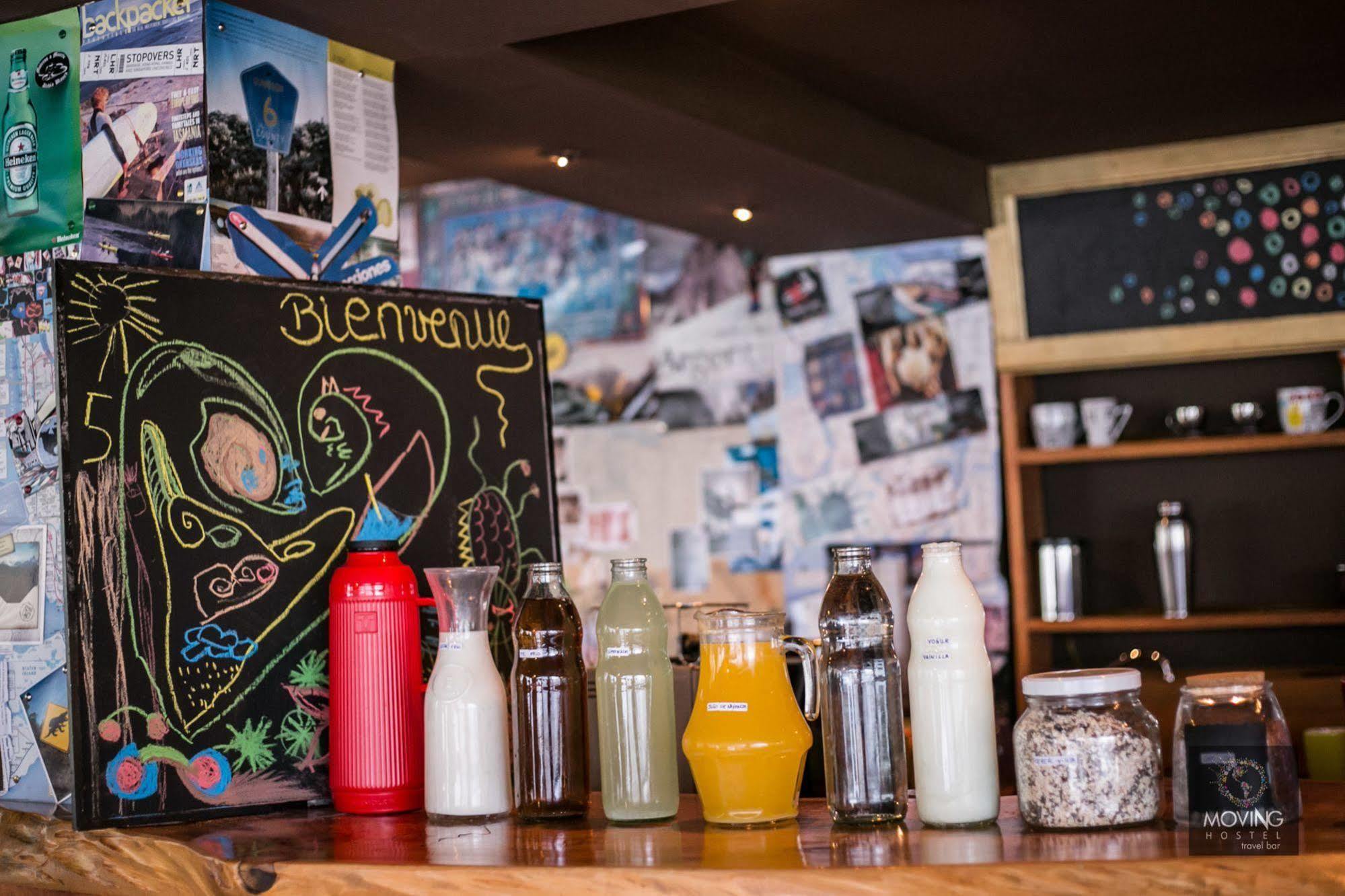 Moving Hostel Travel Bar ซานคาร์ลอส เด บาริโลเช ภายนอก รูปภาพ